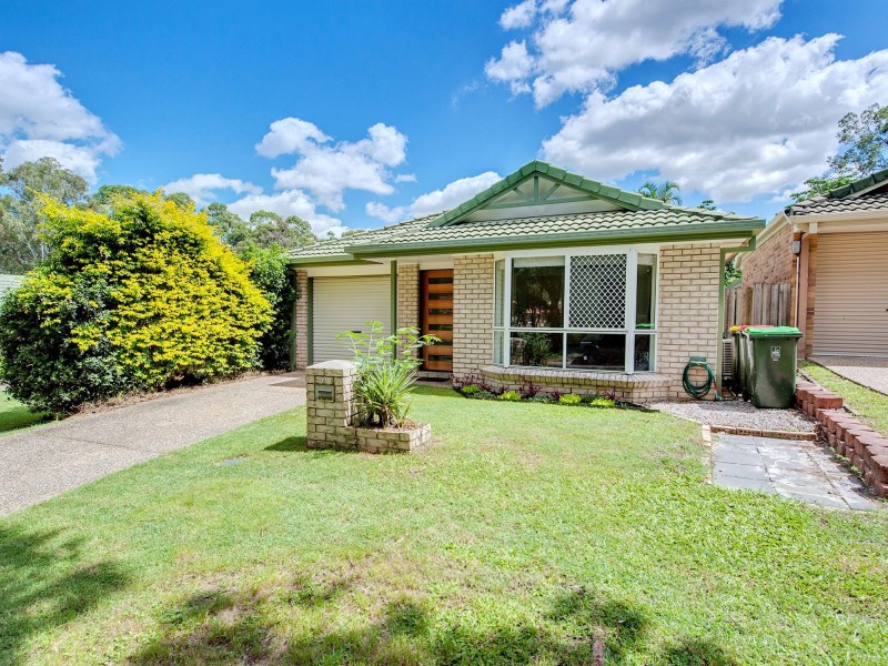 19 Dampier Cr, Forest Lake QLD 4078