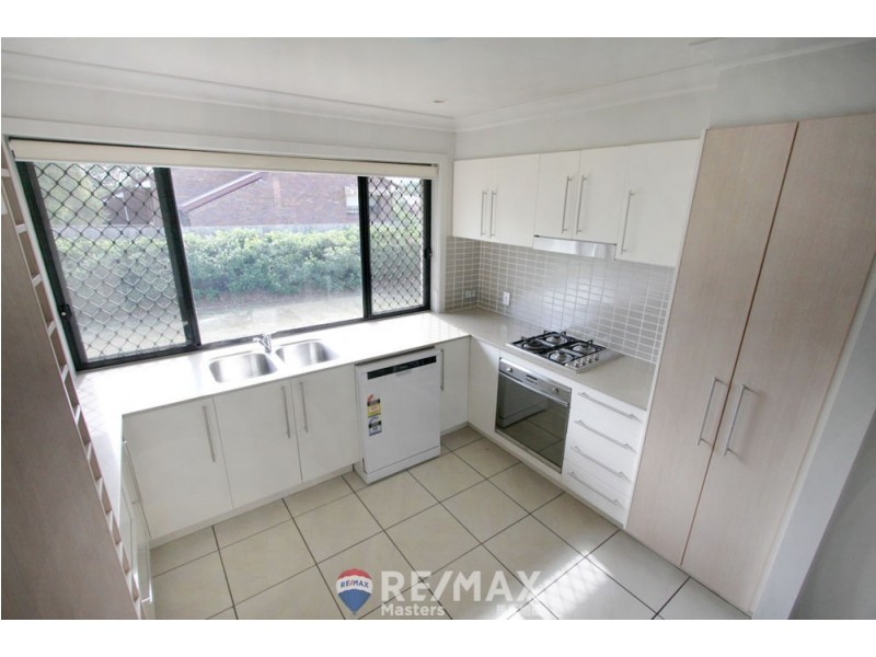 98 Didbrook Street, Robertson QLD 4109