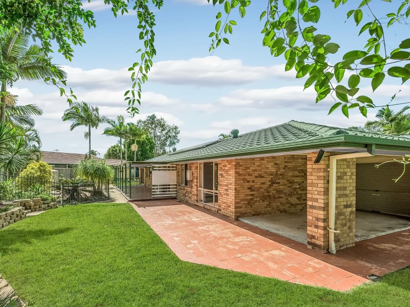 35 Serrata Cct, Forest Lake QLD 4078