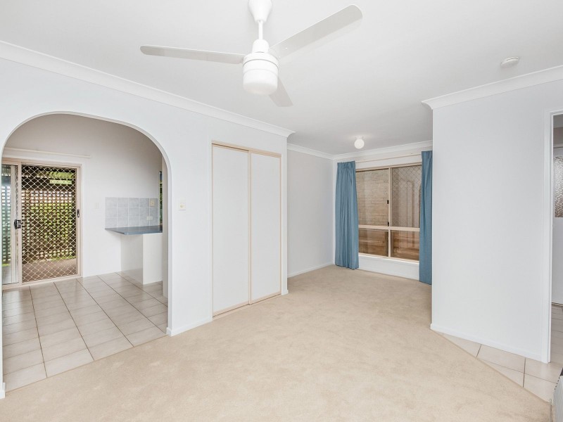 47 Flinders Cres, Forest Lake QLD 4078