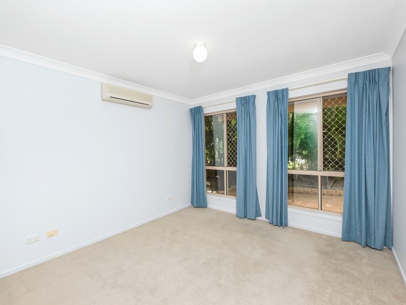 47 Flinders Cres, Forest Lake QLD 4078