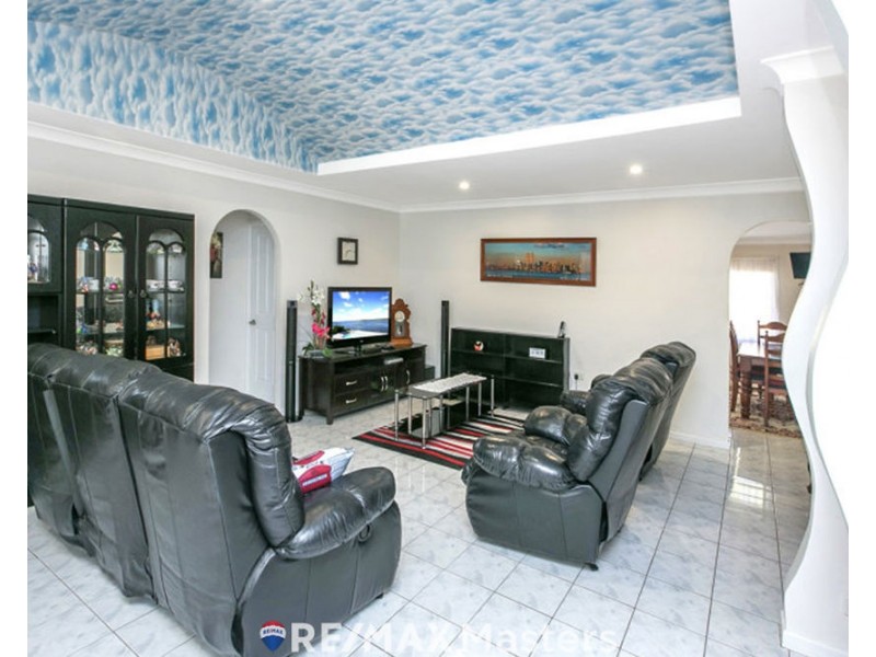 8 Augstein Street, Coopers Plains QLD 4108