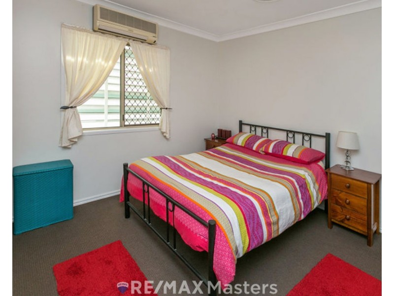 8 Augstein Street, Coopers Plains QLD 4108