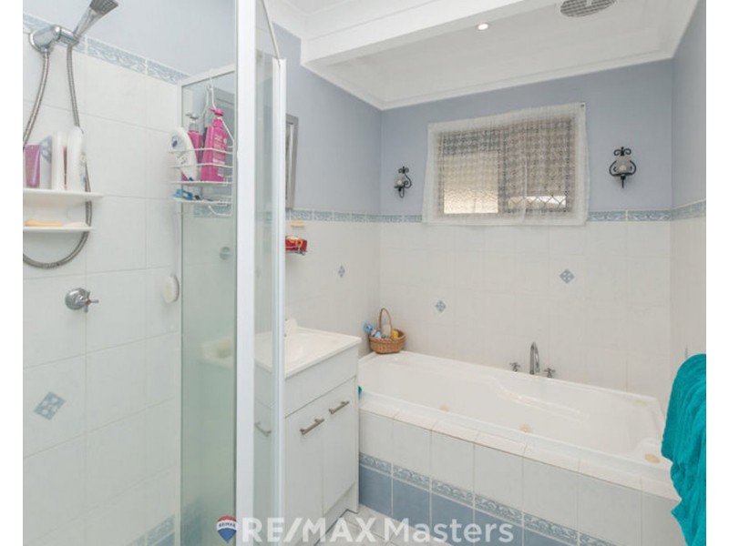 8 Augstein Street, Coopers Plains QLD 4108