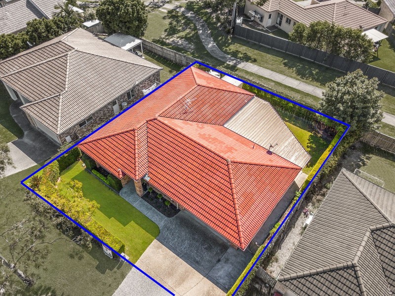 39 Pintail Cr, Forest Lake QLD 4078