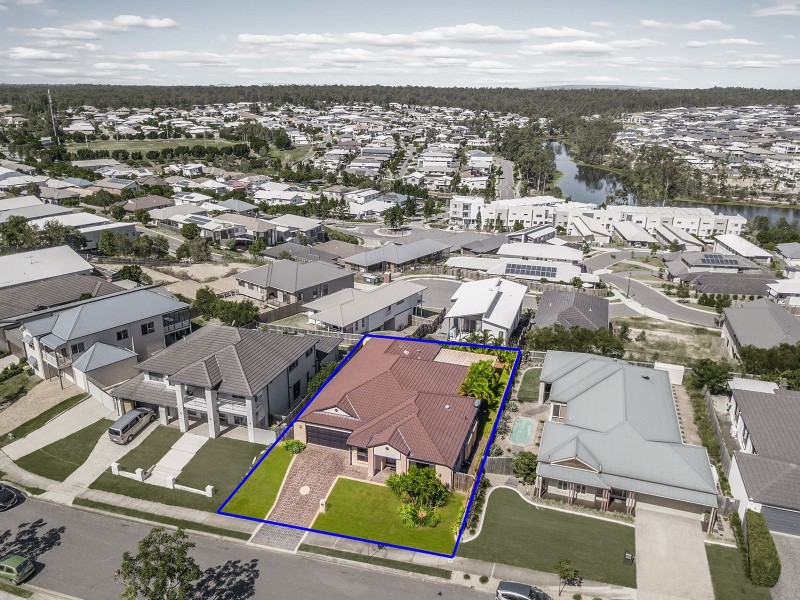 36 Highlands Terrace, Springfield Lakes QLD 4300