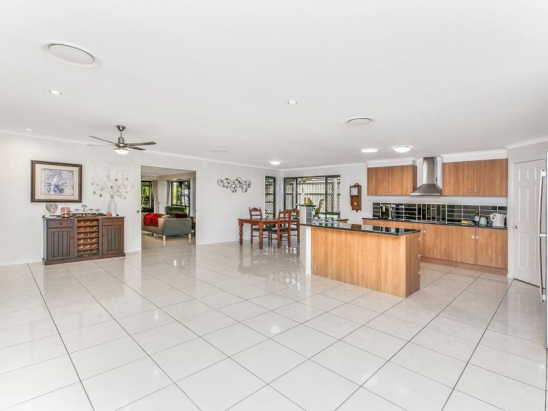 36 Highlands Terrace, Springfield Lakes QLD 4300