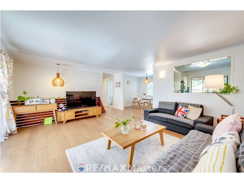 24 Horizon Drive, Jamboree Heights QLD 4074