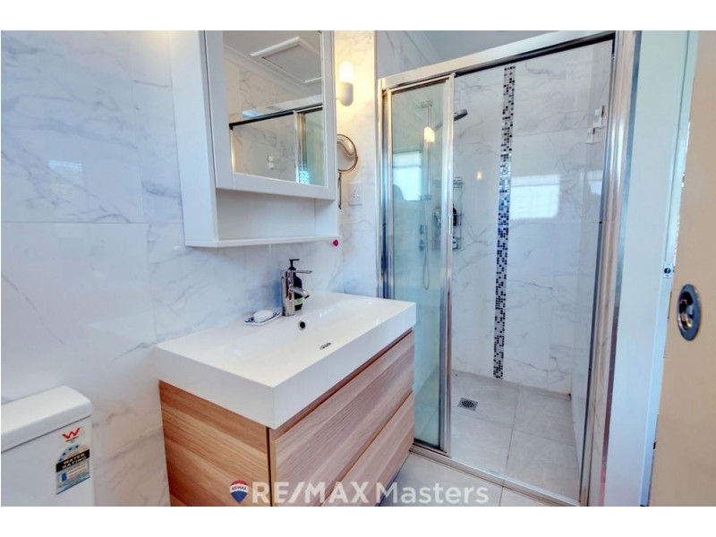 24 Horizon Drive, Jamboree Heights QLD 4074