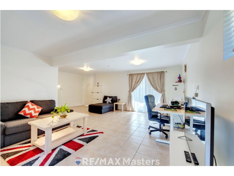 24 Horizon Drive, Jamboree Heights QLD 4074