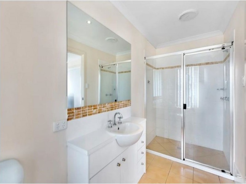11 Kathleen Street, Redbank Plains QLD 4301