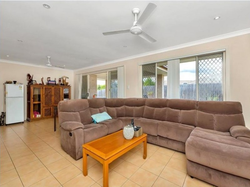 11 Kathleen Street, Redbank Plains QLD 4301