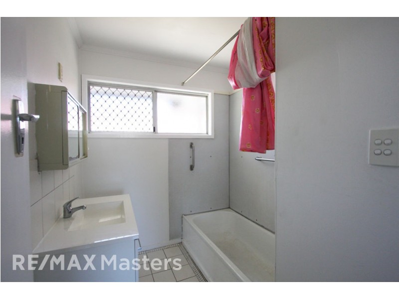 18 Wilbur Street, Logan Central QLD 4114
