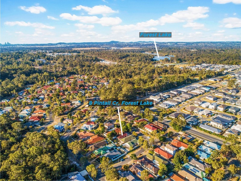 8 Pintail Cr, Forest Lake QLD 4078