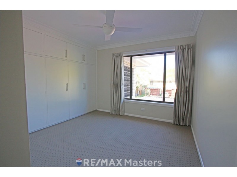 10 Gordonia Street, Macgregor QLD 4109