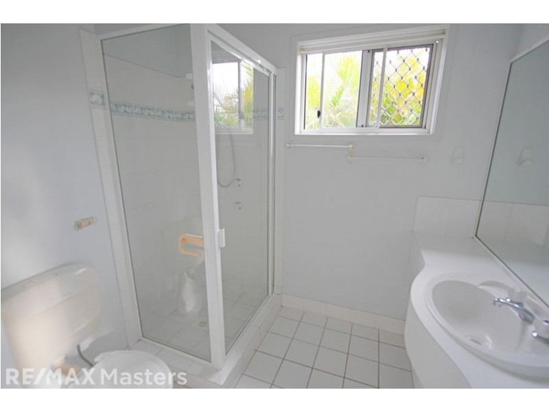 10 Mulde Place, Meadowbrook QLD 4131