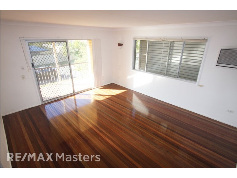 51 Macadamia Street, Macgregor QLD 4109