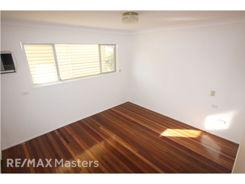 51 Macadamia Street, Macgregor QLD 4109