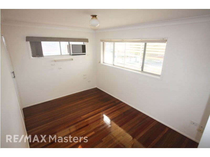 51 Macadamia Street, Macgregor QLD 4109