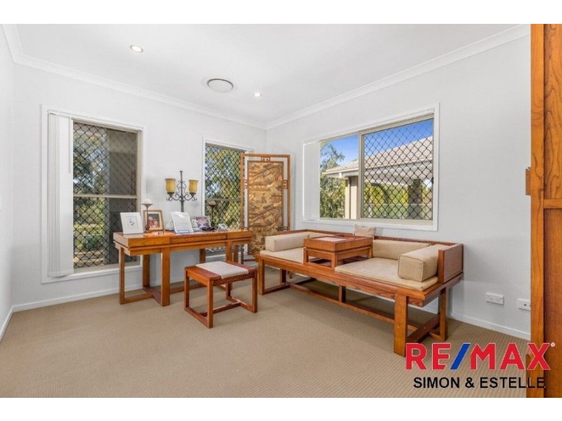 5 Argyle Place, Parkinson QLD 4115