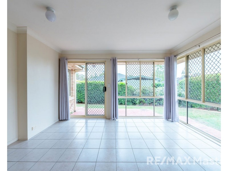 9 Orchard Place, Eight Mile Plains QLD 4113