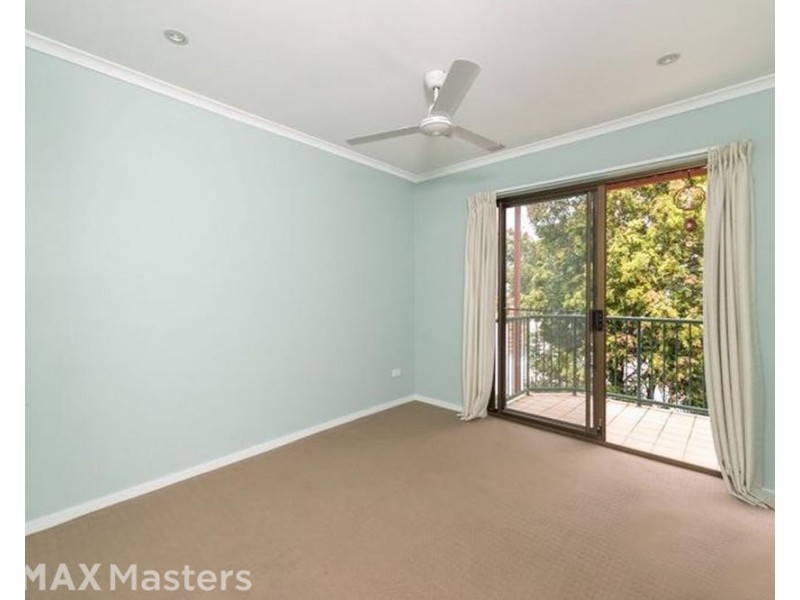 2/106 Sherwood Road, Toowong QLD 4066