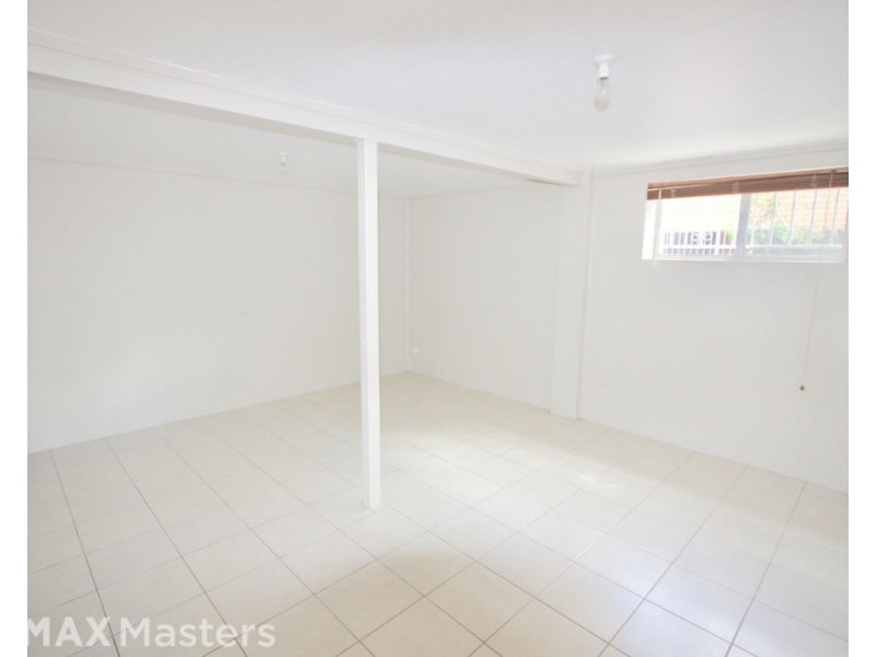 10 Turnmill Street, Macgregor QLD 4109