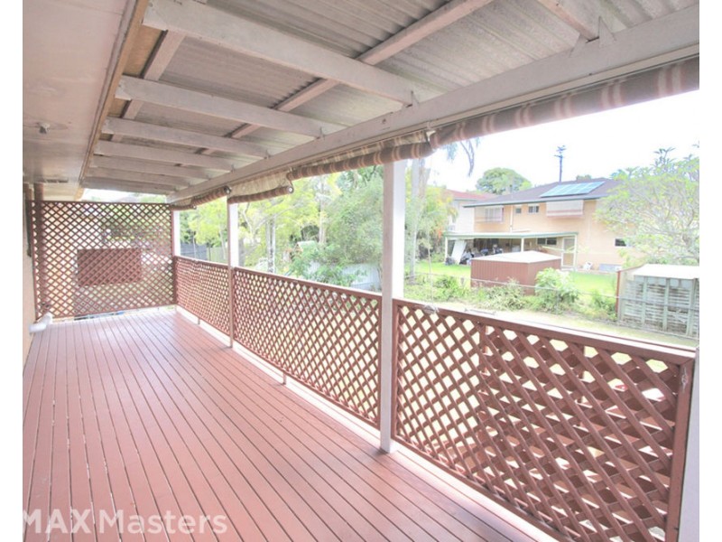 10 Turnmill Street, Macgregor QLD 4109