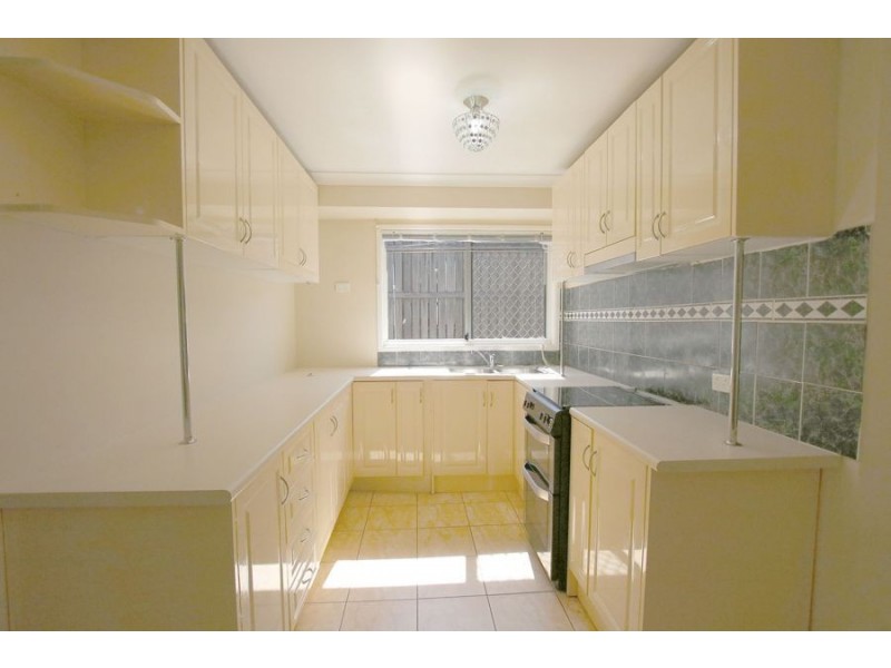 62 Moreton st, Boronia Heights QLD 4124