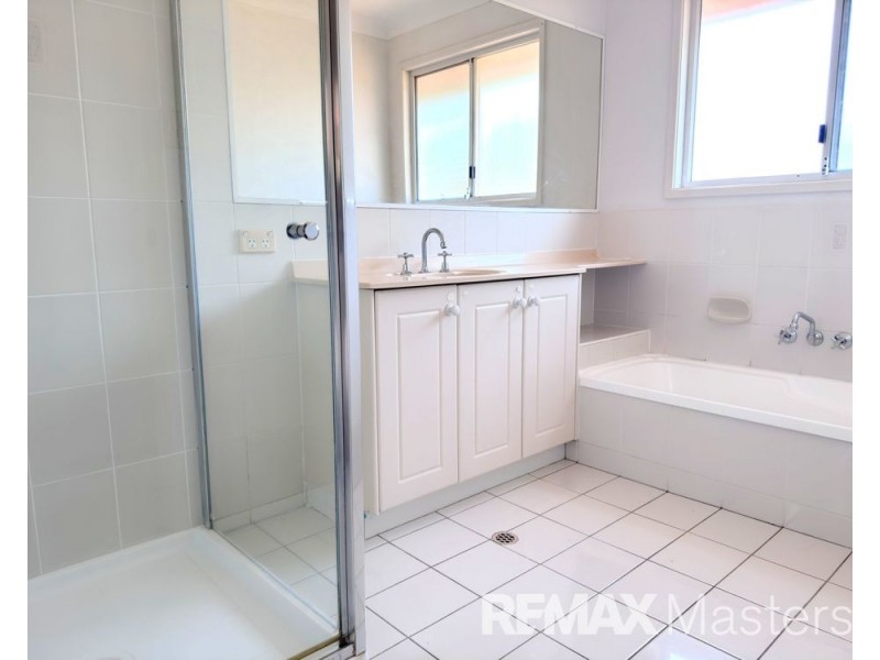 6 Darling Close, Calamvale QLD 4116