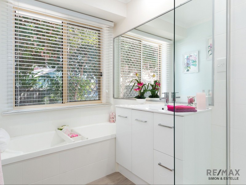 3 Wattle Court, Calamvale QLD 4116