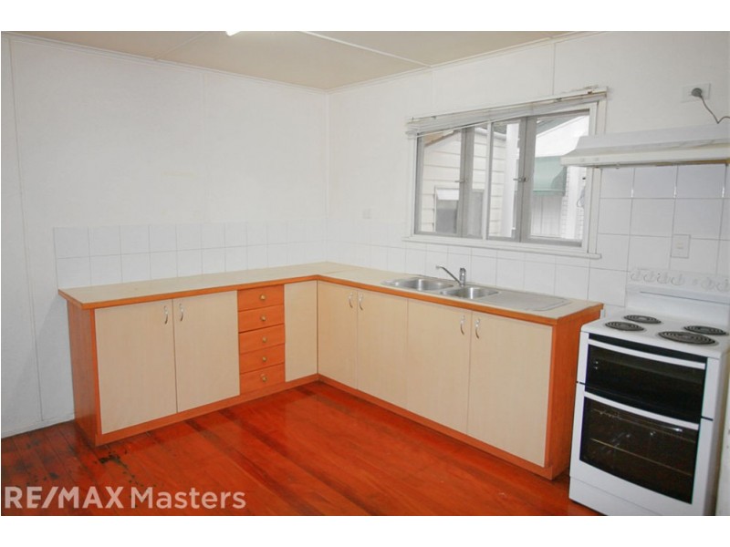 977 Boundary Road, Coopers Plains QLD 4108