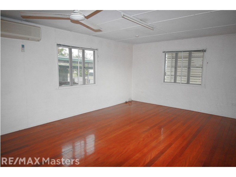 977 Boundary Road, Coopers Plains QLD 4108