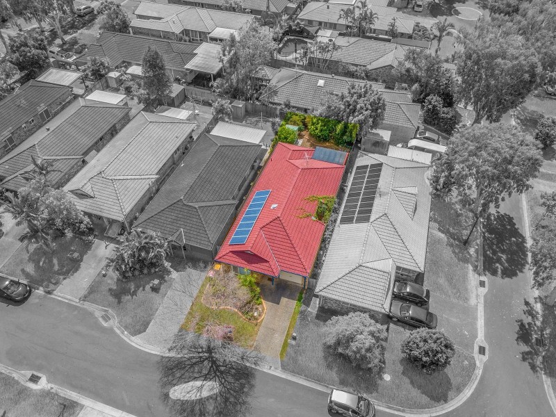 102 Jindabyne Cct, Forest Lake QLD 4078