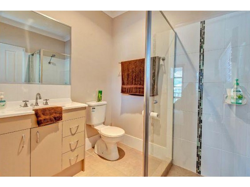 11 Keppel Cl, Springfield Lakes QLD 4300