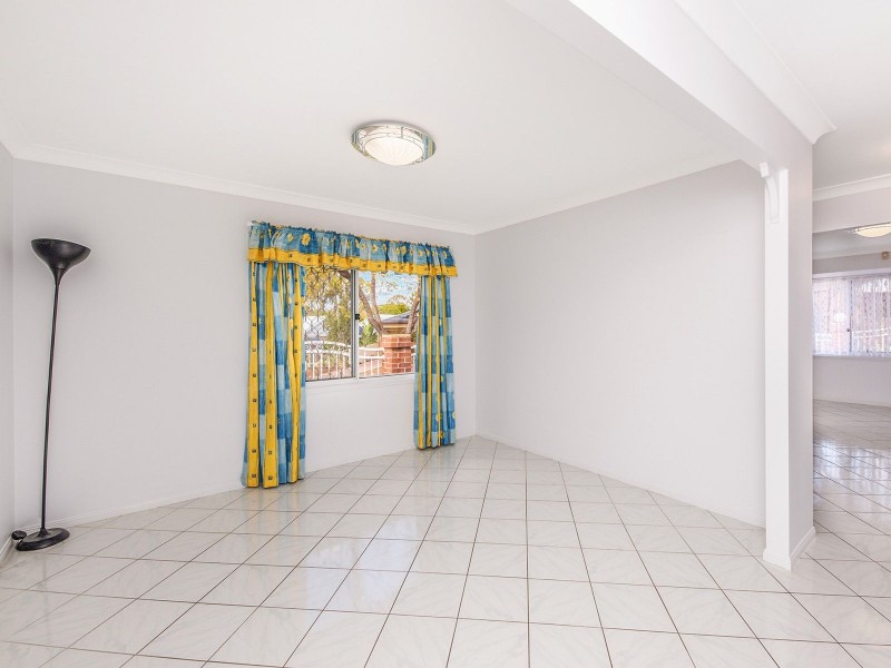 72 Oldbury Pl, Forest Lake QLD 4078