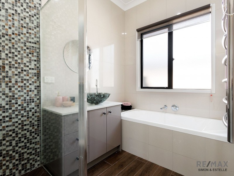 36 Ebony Place, Stretton QLD 4116