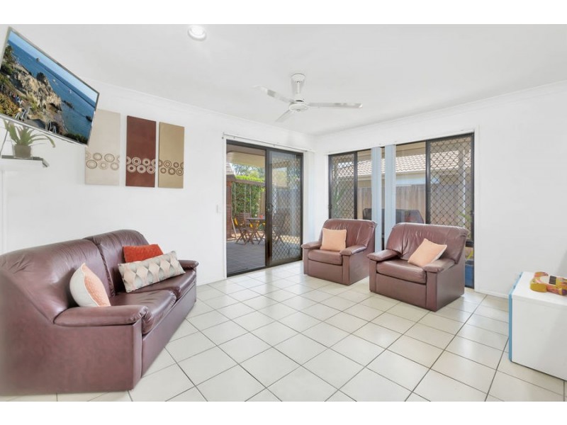 59 Kakadu Street, Parkinson QLD 4115
