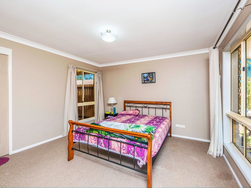 28 Springfield Pl, Forest Lake QLD 4078