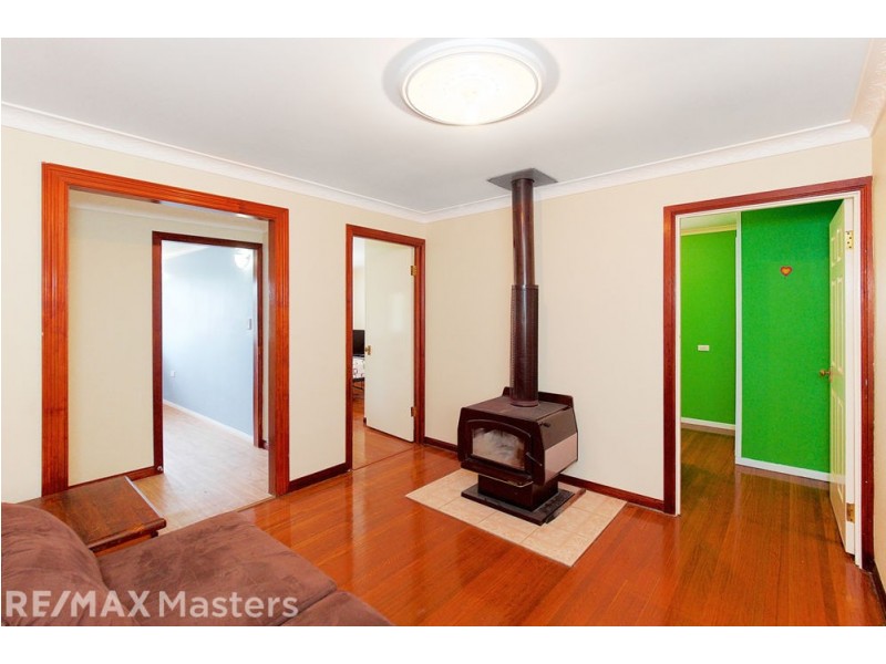 42 Morden Road, Sunnybank Hills QLD 4109