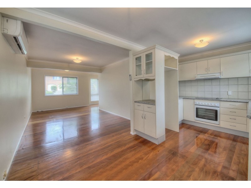 27 Highcrest Dr, Browns Plains QLD 4118