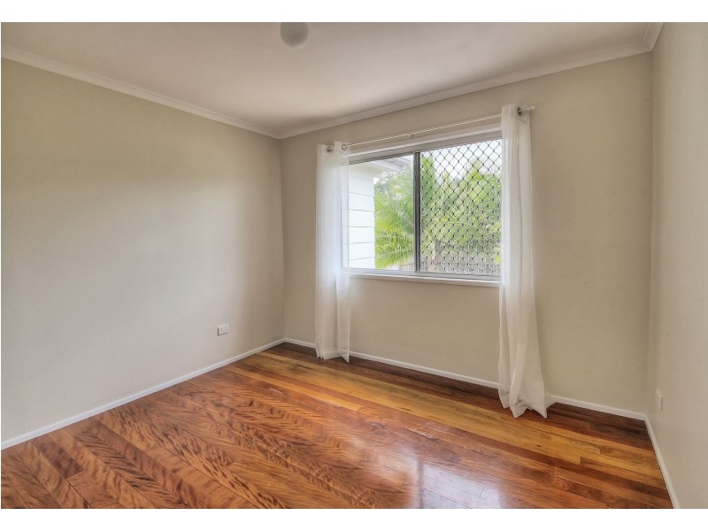 27 Highcrest Dr, Browns Plains QLD 4118