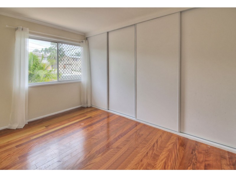 27 Highcrest Dr, Browns Plains QLD 4118