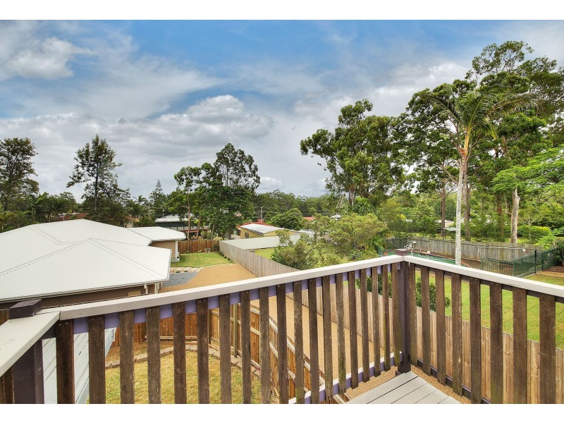 27 Highcrest Dr, Browns Plains QLD 4118