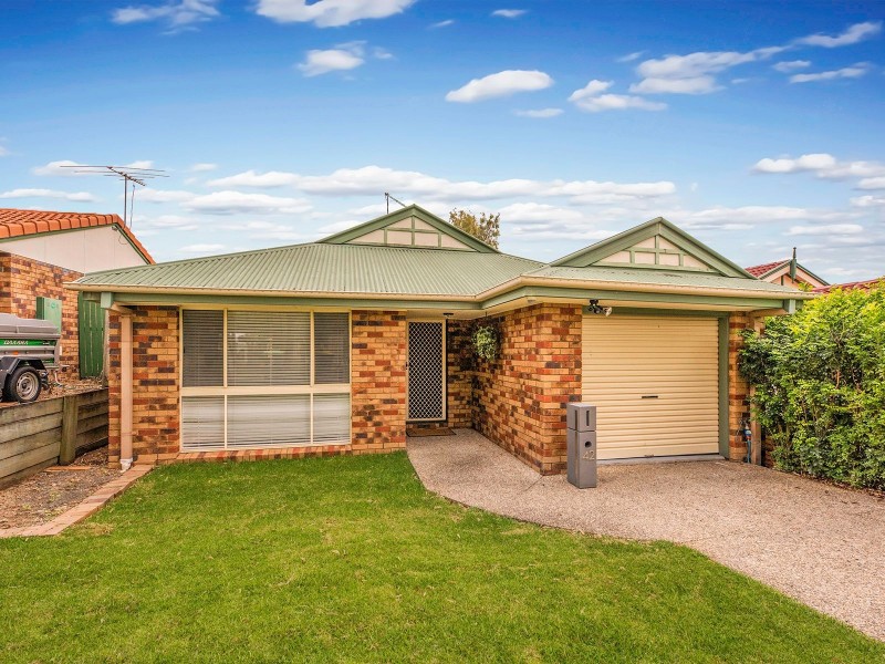 42 Acorn Cct, Forest Lake QLD 4078