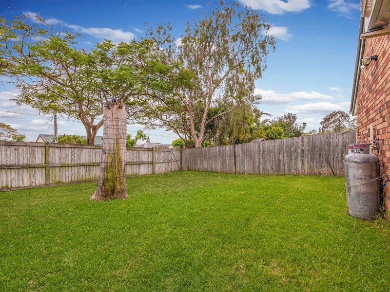 42 Acorn Cct, Forest Lake QLD 4078
