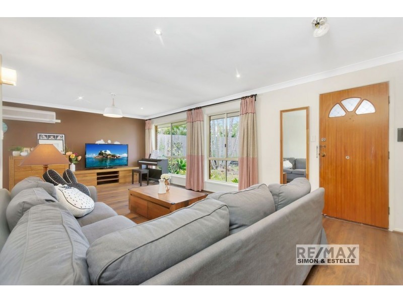 66 Blue Grass Crescent, Eight Mile Plains QLD 4113