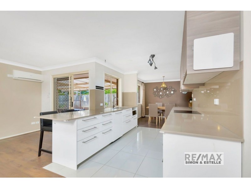 66 Blue Grass Crescent, Eight Mile Plains QLD 4113