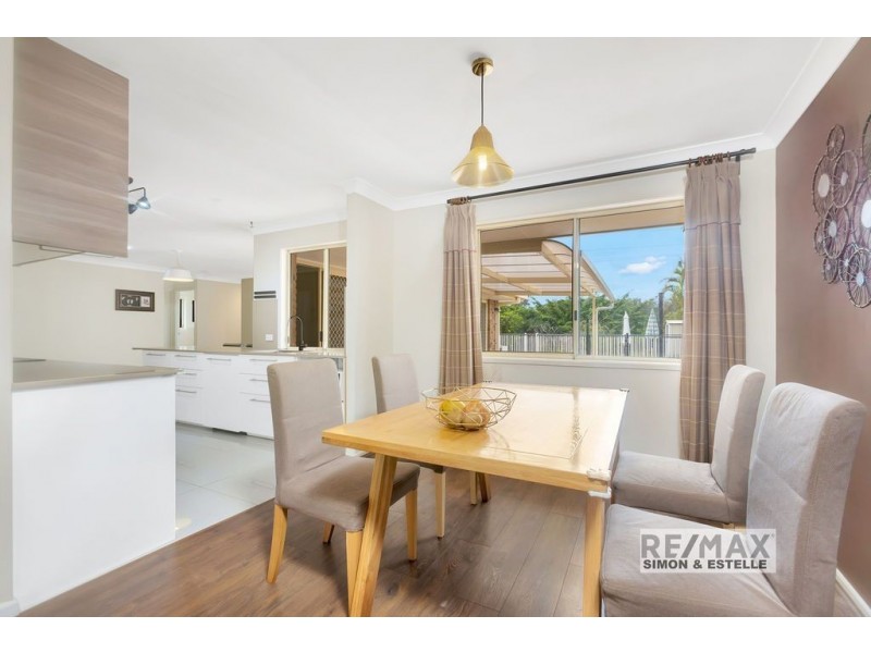 66 Blue Grass Crescent, Eight Mile Plains QLD 4113