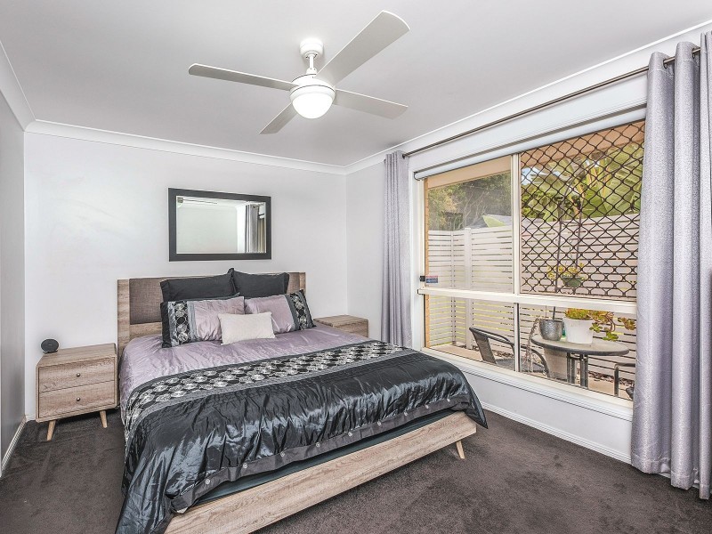 1 Glengyle Place, Forest Lake QLD 4078